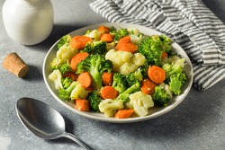 Healthy Organic Steamed Vegetables with Carrots Cauliflower and Broccoli