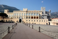 The principality of Monaco is a small state which knew how to to protect its independence. The princely palace is the seat of government managed by the Prince Albert 2 son of the Princess Grace. 