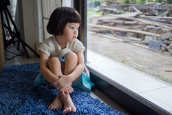 child was bullied, kid sad and unhappy, asian child was crying, upset, feel sick
