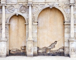 Vintage Wall in Roman Style