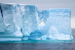 Antarctic Peninsula - Palmer Archipelago - Neumayer Channel - Global warming - Tabular Iceberg in Bransfield Strait