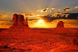 Beautiful sunrise over iconic Monument Valley, Arizona, USA