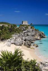 Mexico, Quintana Roo, Tulum Mayan Ruins overlooking the Caribbean Sea on the Costa Maya in the Yucatan peninsula.