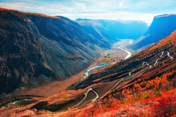 Chulyshman river gorge and view of Katu-Yaryk pass in Altai mountains, Siberia, Russia. Beautiful autumn landscape at sunrise
