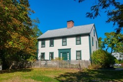 John Waterman Arnold House was a historic building built in 1785 at 25 Roger Williams Avenue in city of Warwick, Rhode Island RI, USA. Now this building is Warwick Historical Society. 