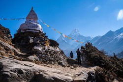 Buddha eyes stupa in Dingboche village, EBC trekking from Tengboche to Dingboche, Nepal