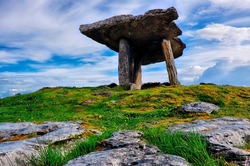 Poulnabrone dolmen, County Clare, Ireland
