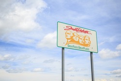 Welcoming sign to South Dakota, USA