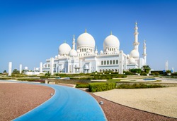 Outside view of Sheikh Zayed Grand Mosque in Abu Dhabi, UAE