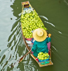 Damnoen Saduak Floating Market near Bangkok in Thailand