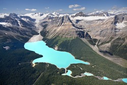 Peyto Lake, Banff National Park, Alberta, Canada.