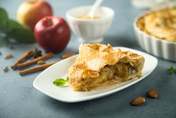 Homemade apple pie with cinnamon