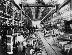 Machine shops of the Mitsubishi plant, Kobe, Japan. Ca. 1925.