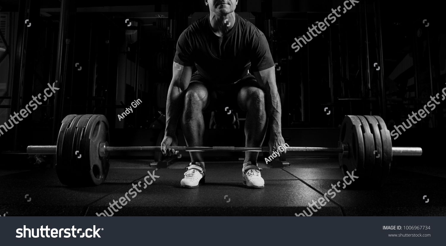 Professional Athlete Bent Over Barbell Preparing Stock Photo 1006967734 ...