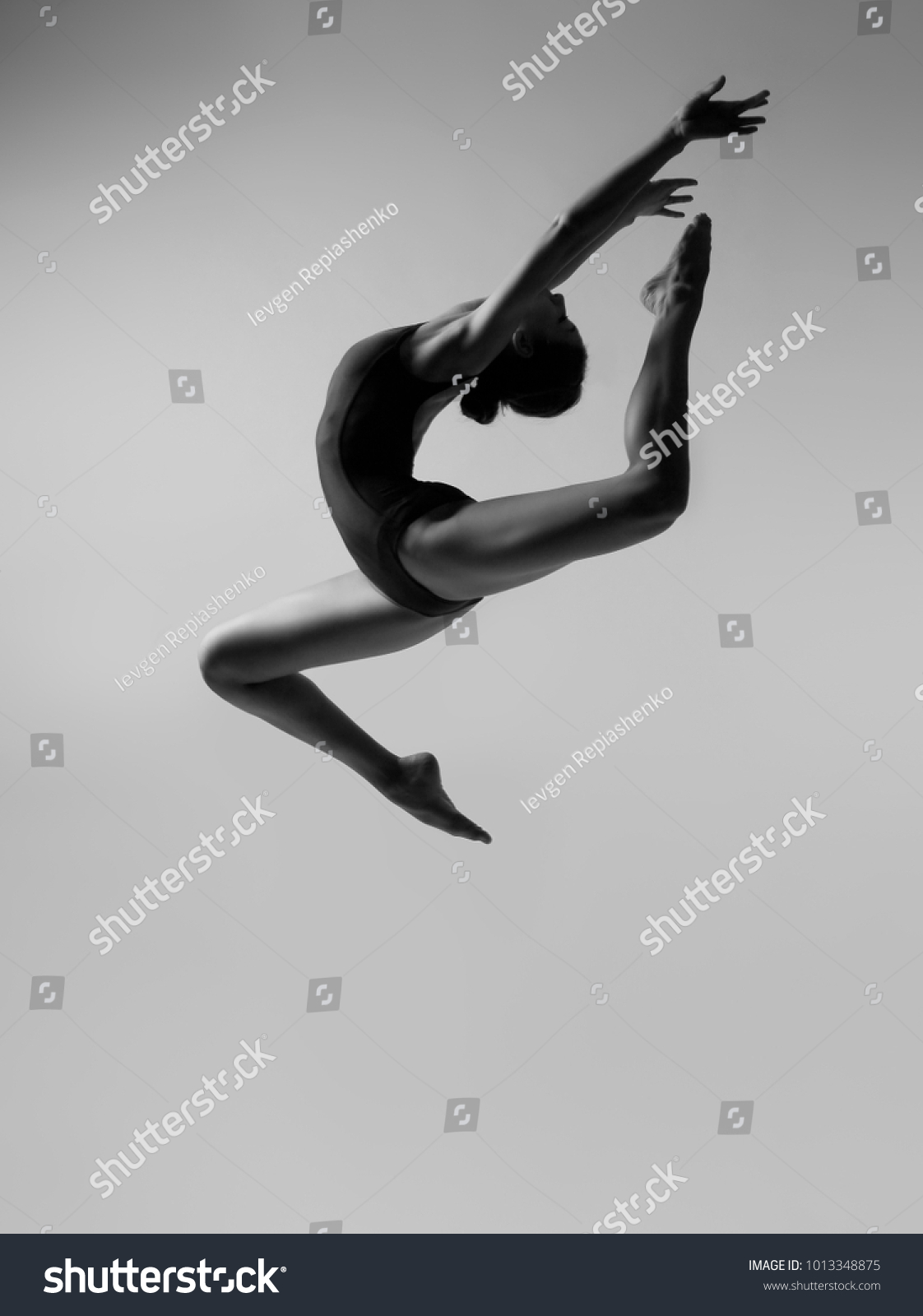 Flexable Black Girls