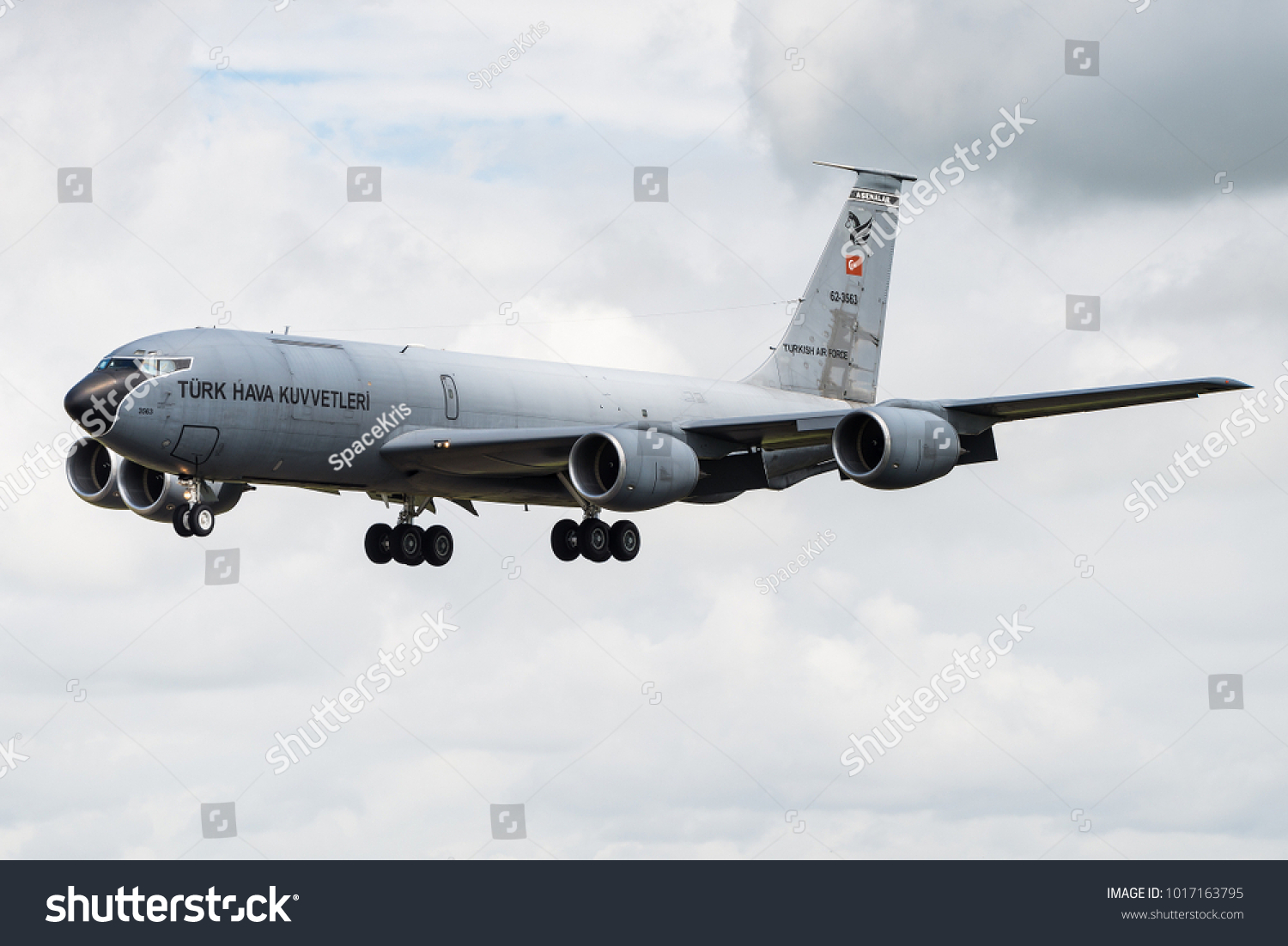 Raf Fairford Gloucestershire Uk July 11 Stock Photo 1017163795   Stock Photo Raf Fairford Gloucestershire Uk July Landing Of A Boeing Kc Tanker Aircraft Of The 1017163795 