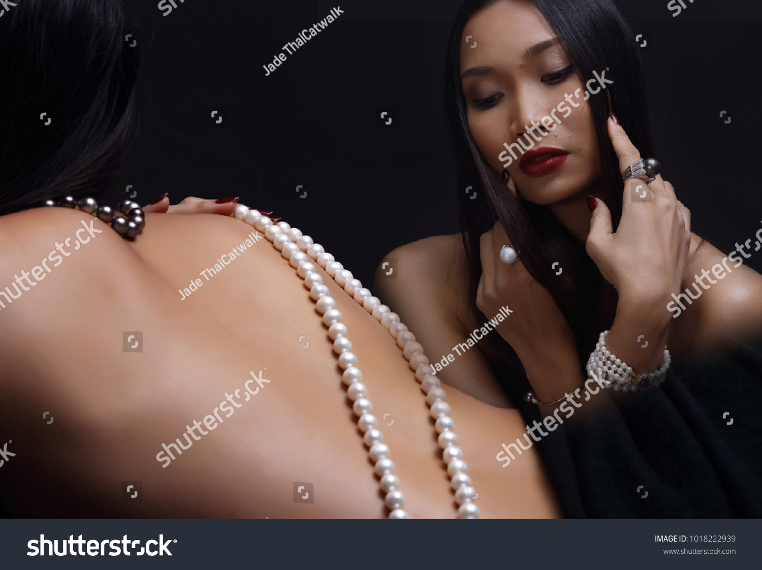 Pearl Necklace Sex