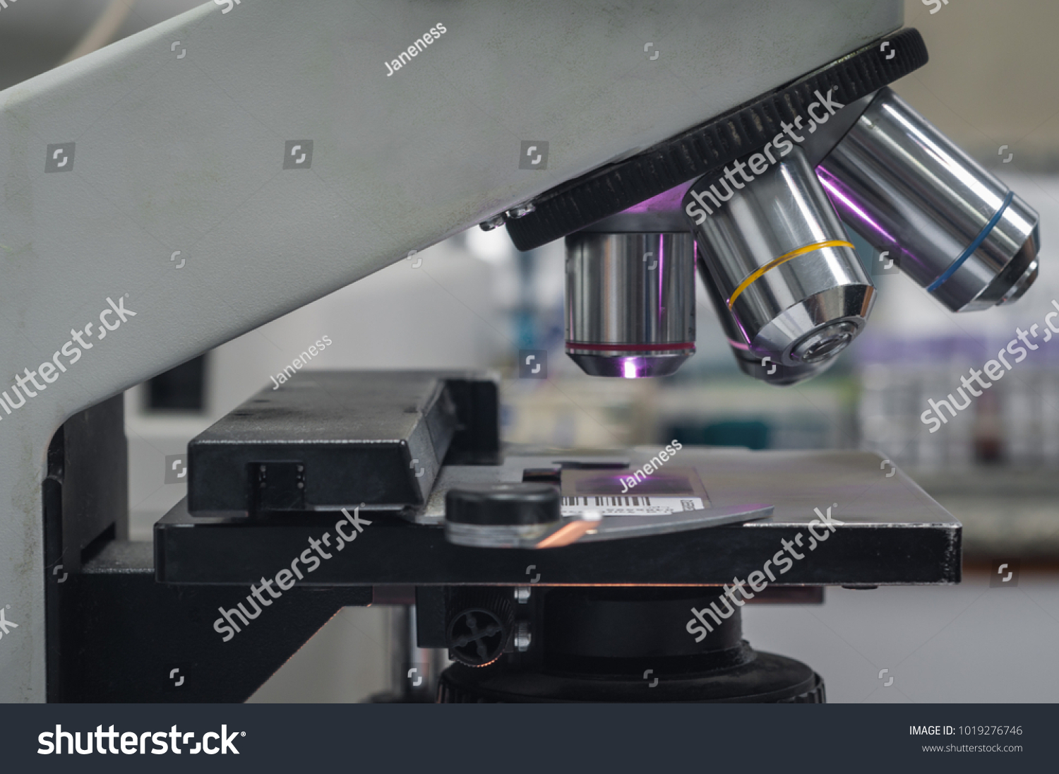 medical microscopes used