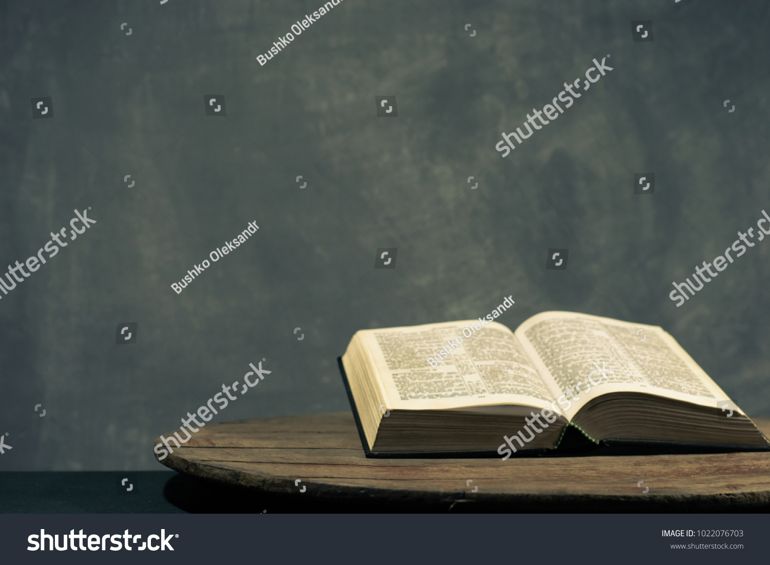 Bible On Round Old Wood Table Stock Photo 1022076703 | Shutterstock