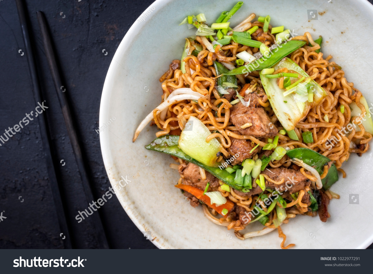 Traditional Stirfried Thai Phat Mama Mie Stock Photo 1022977291 ...