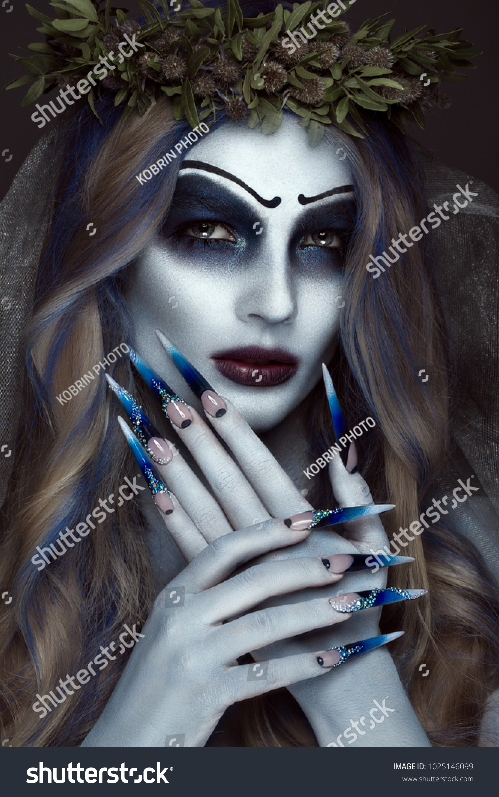 Portrait Horrible Scary Corpse Bride Wreath Stock Photo 1025146099 ...