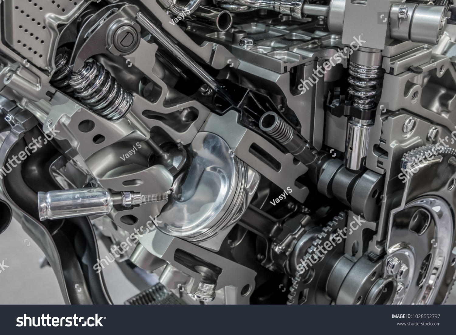 Engine Block Cutaway Stock Photo 1028552797 | Shutterstock