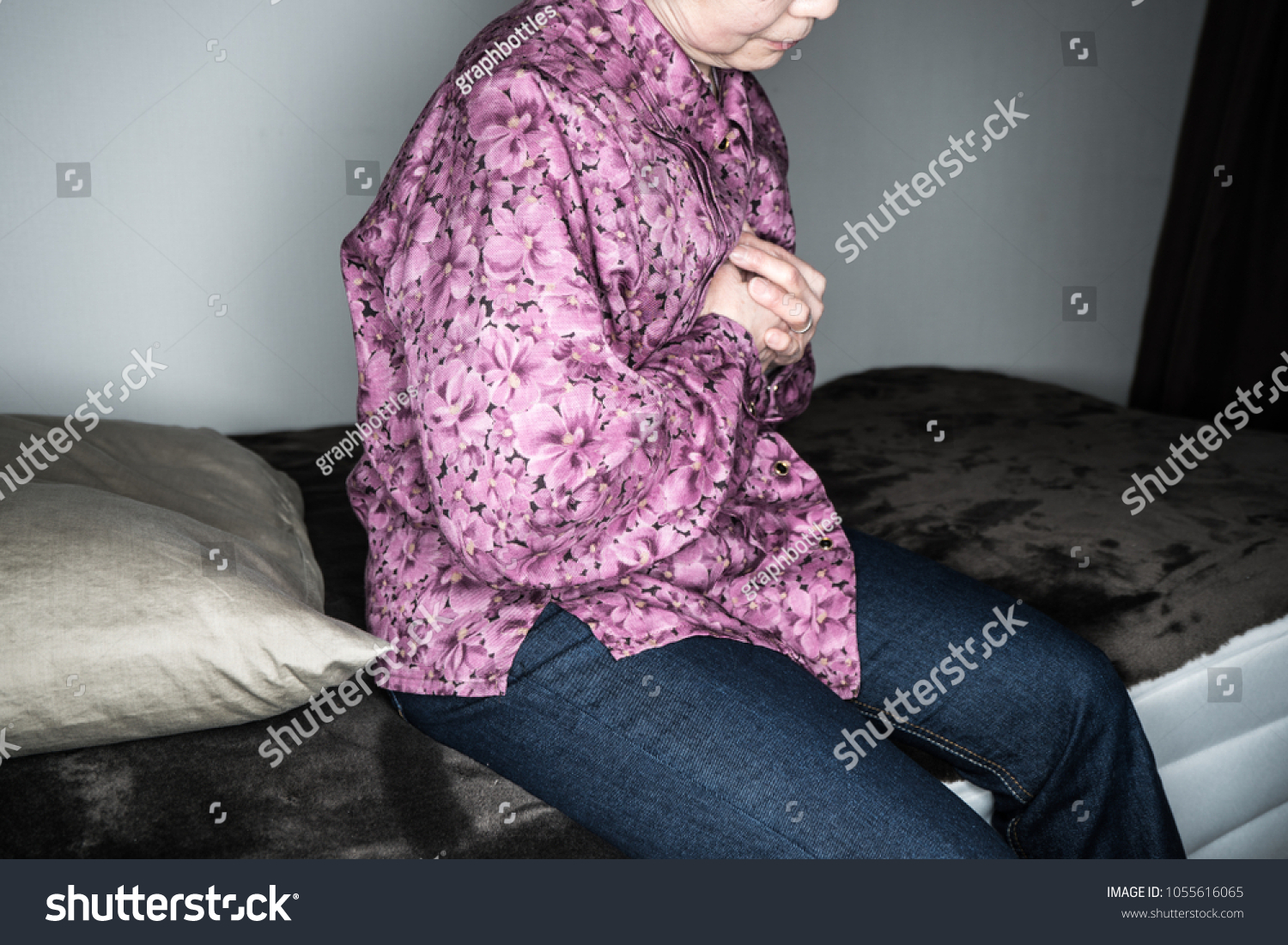 Old Woman Holding Her Breast Stock Photo 1055616065 | Shutterstock