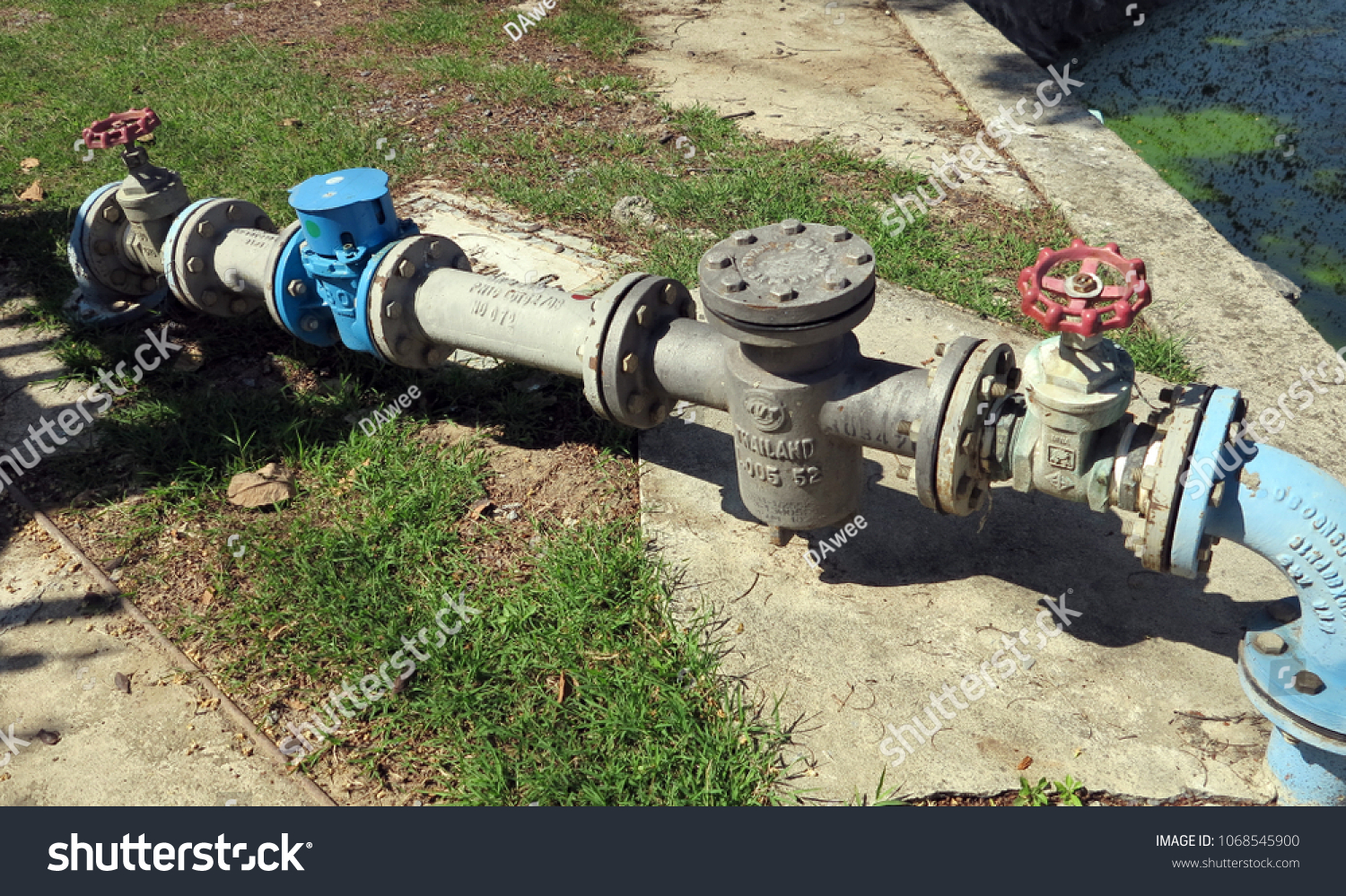 joint-tap-water-pipe-line-on-stock-photo-1068545900-shutterstock