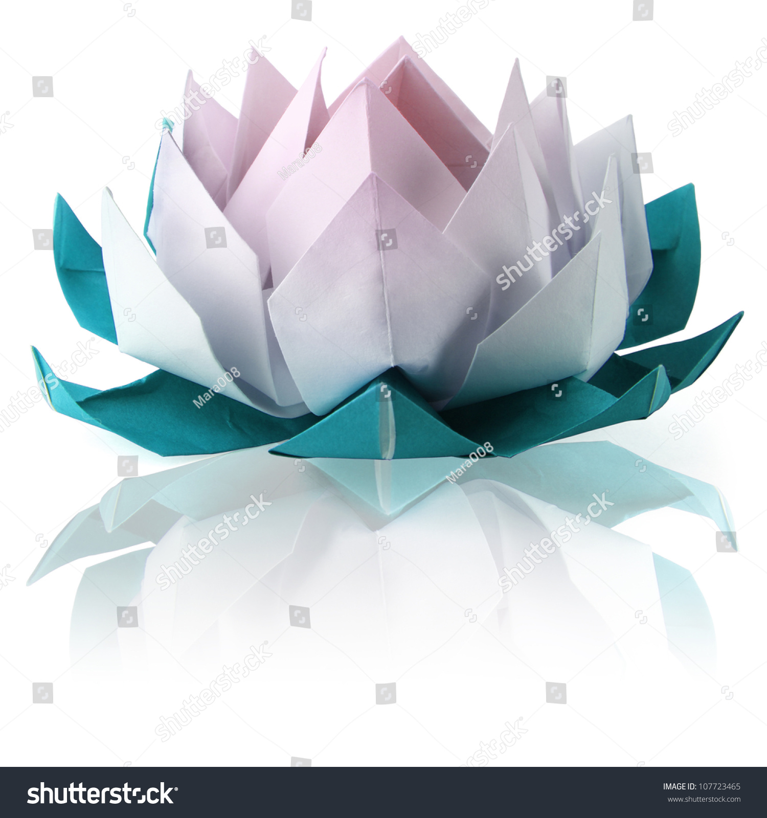 Оригами белый Лотос