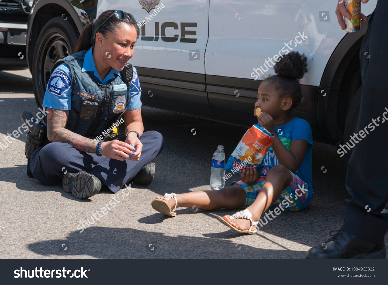 24,717 Police with child Images, Stock Photos & Vectors | Shutterstock