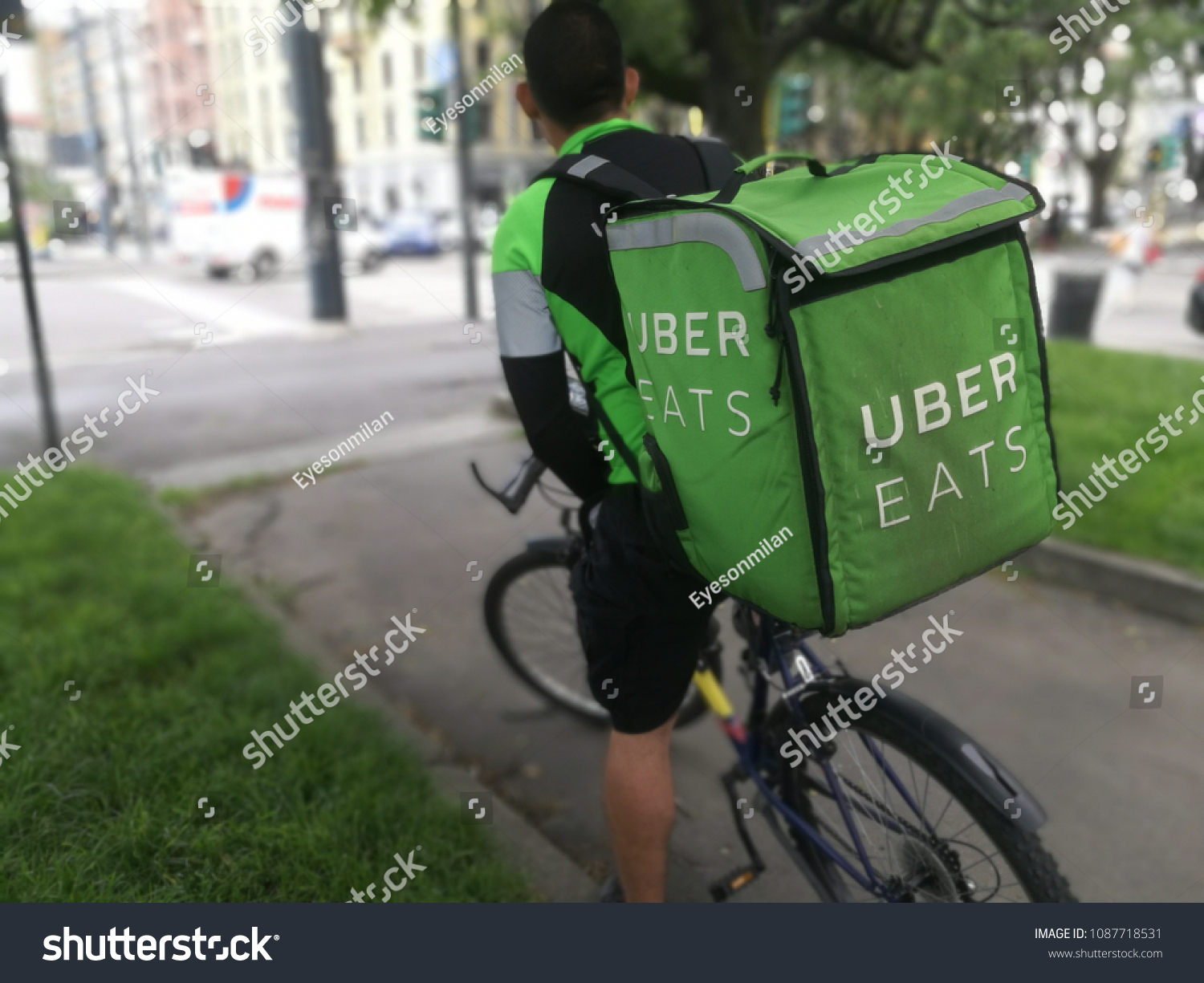 uber eats cycle delivery