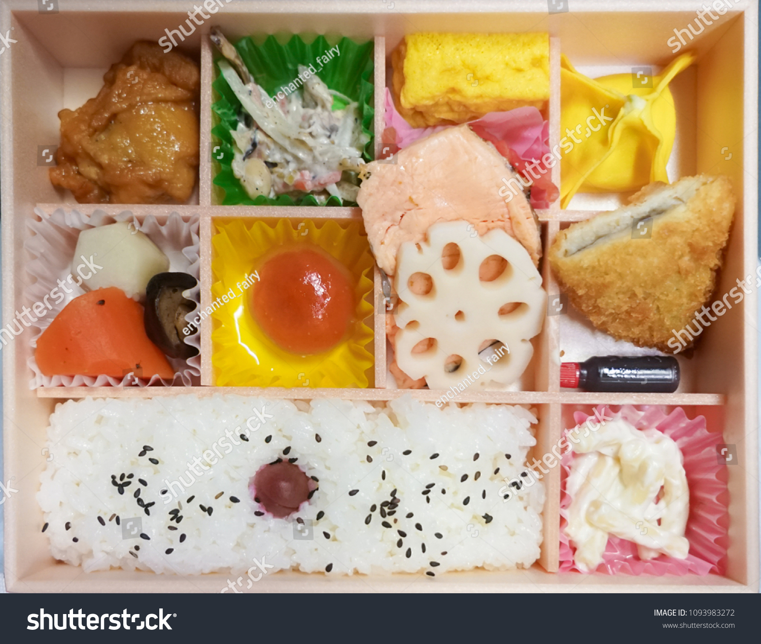 Bento Box Bento Japanese Traditional Takeaway Stock Photo 1093983272