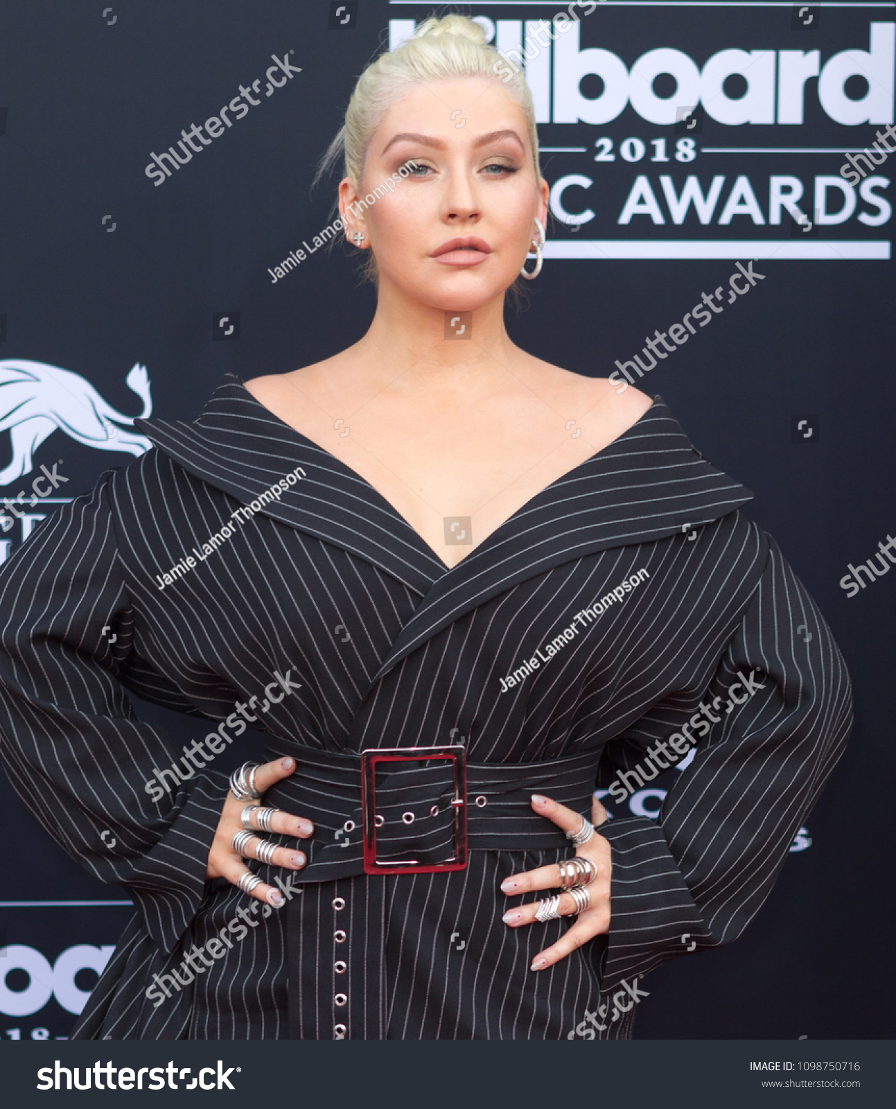 Christina Aguilera Attends Red Carpet 2018 Stock Photo 1098750716 ...