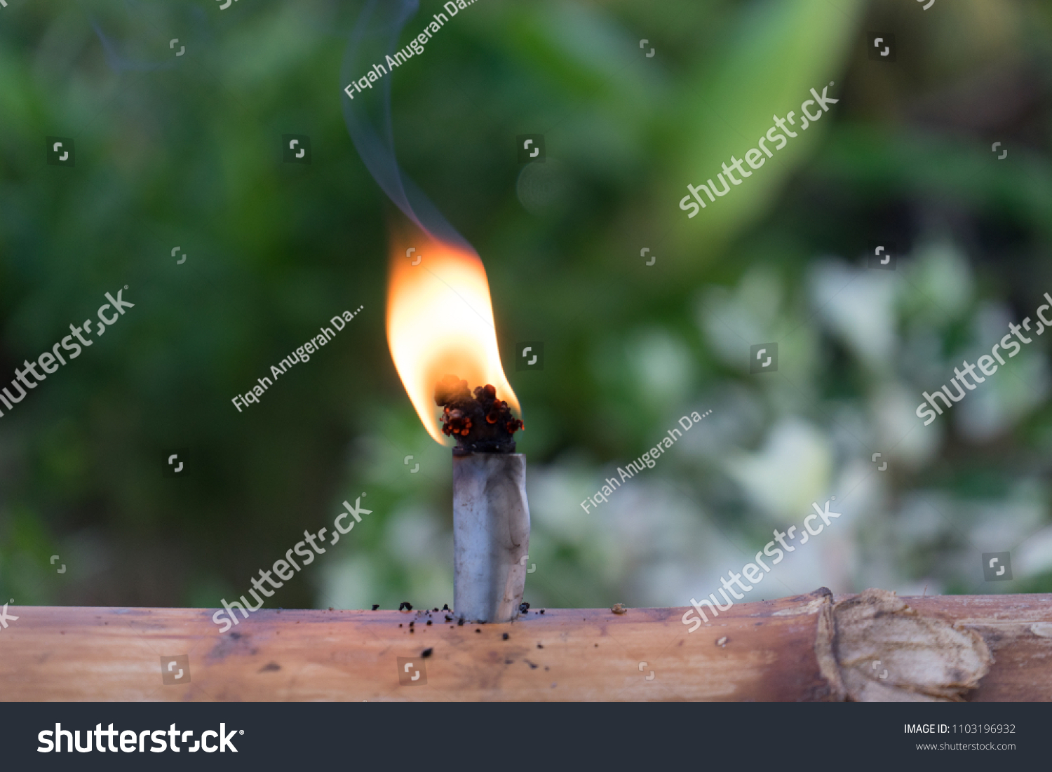 Malay Tradition Oil Lamp Pelita Made Stock Photo 1103196932 | Shutterstock