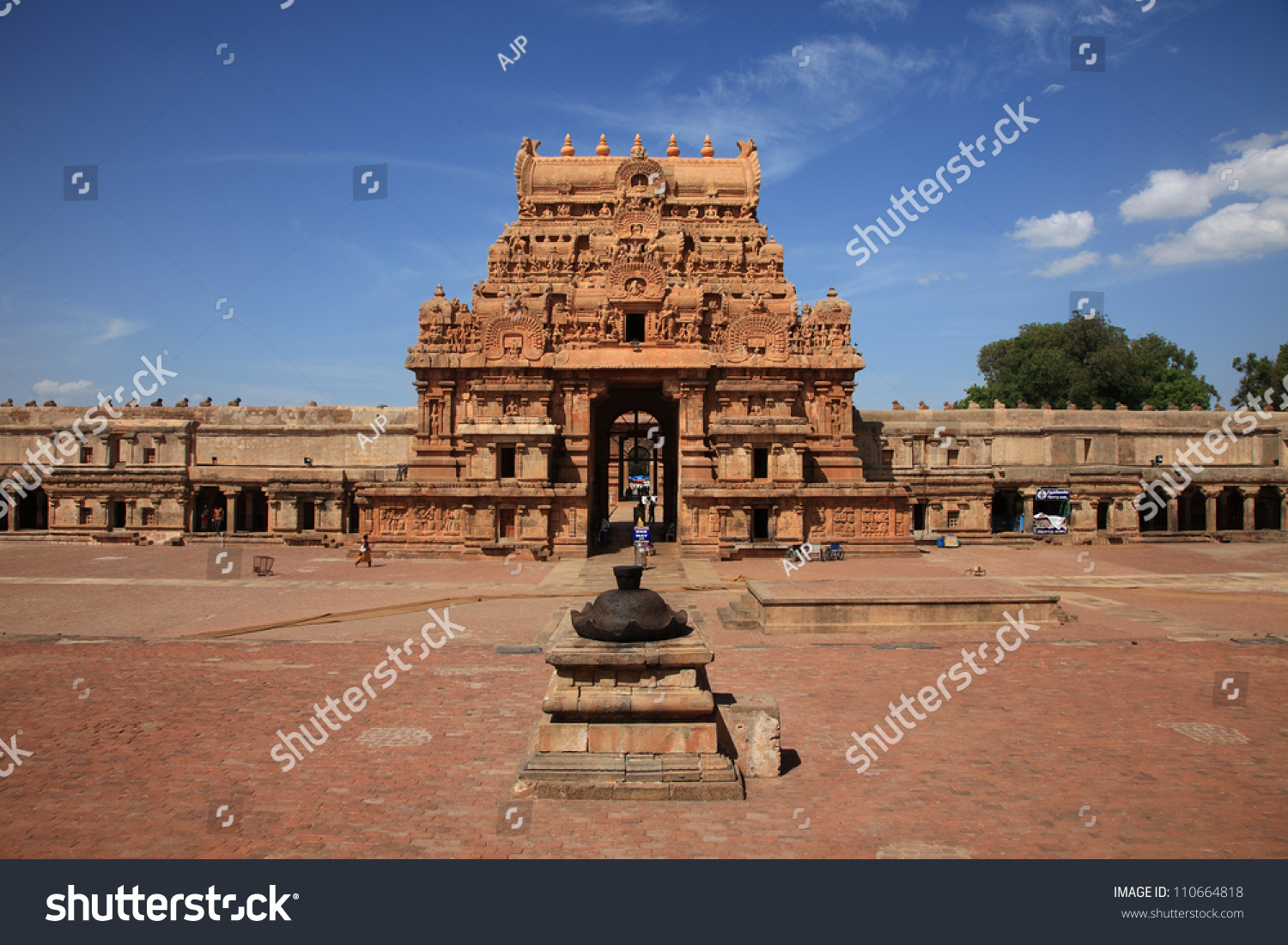 Entrance Brihadeeswarar Temple Thanjavur Tamil Nadu Stock Photo ...