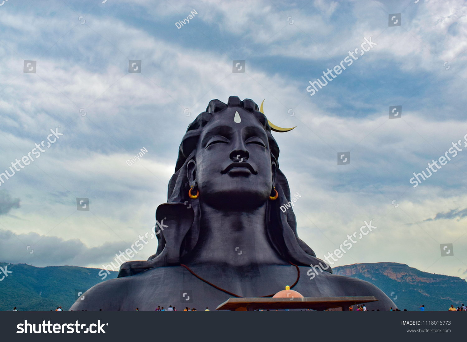 Adiyogi Statue Isha Foundation Coimbatore Stock Photo 1118016773 ...