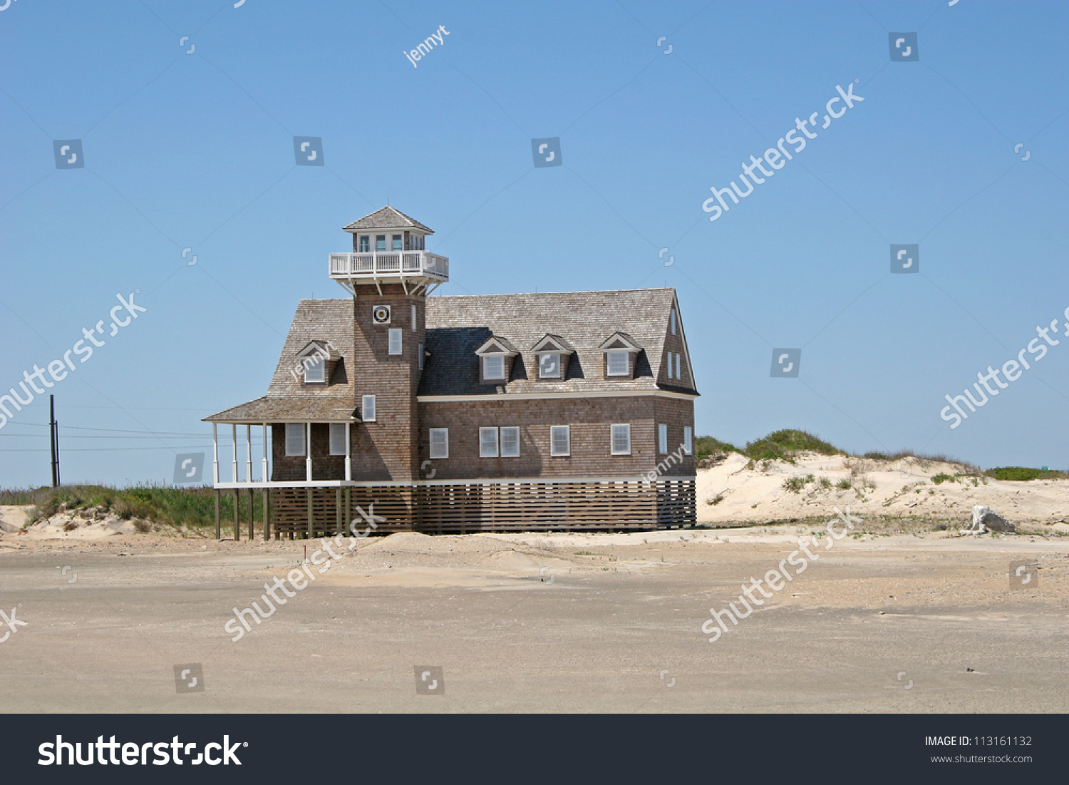 Surf Lifesaving Hut Outer Banks Stock Photo 113161132 | Shutterstock