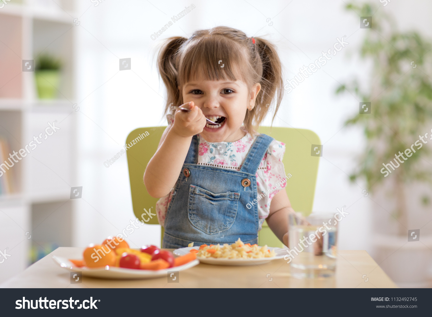 Cute Child Little Girl Eating Healthy Stock Photo 1132492745 | Shutterstock