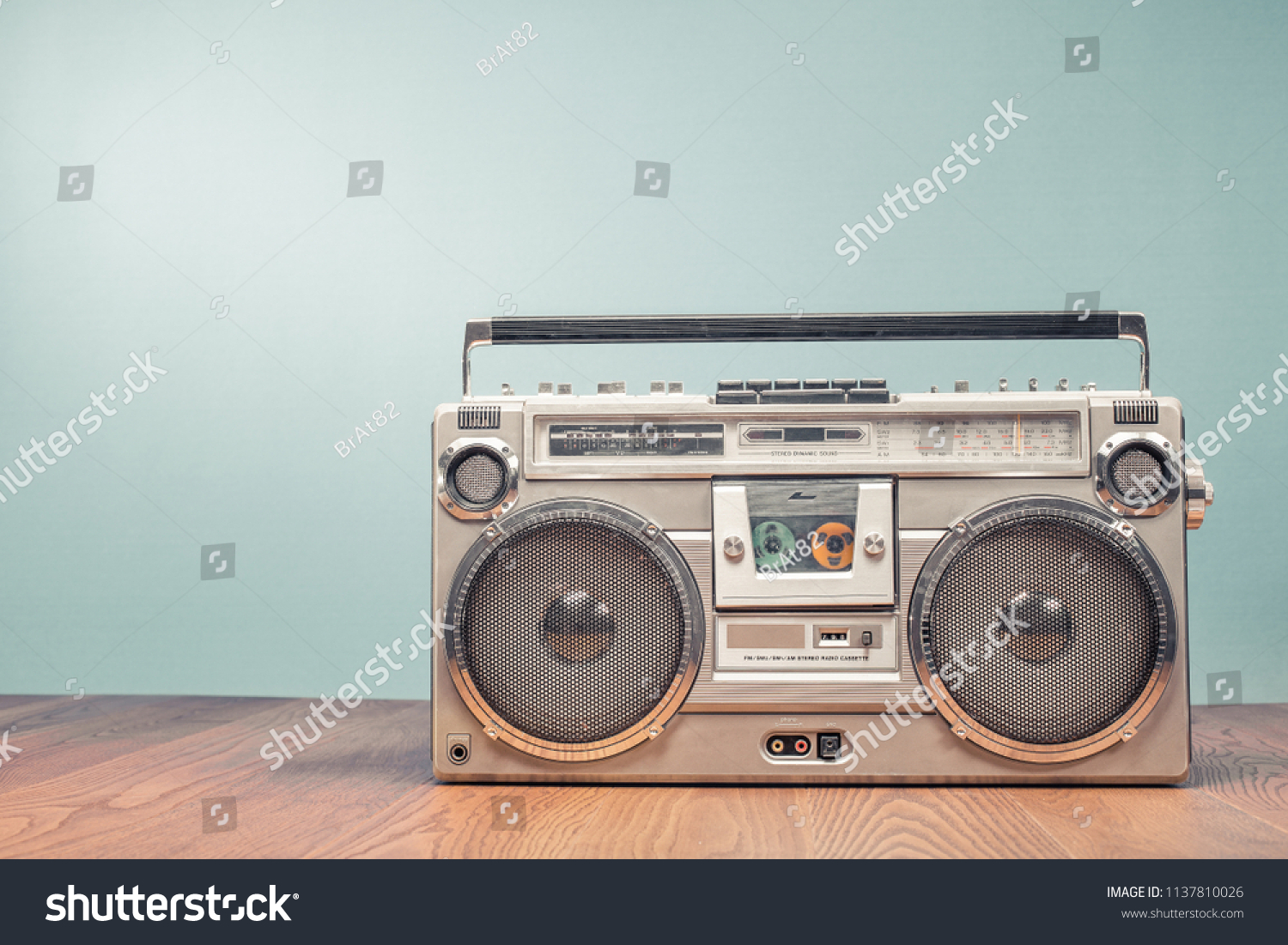 portable stereo boombox