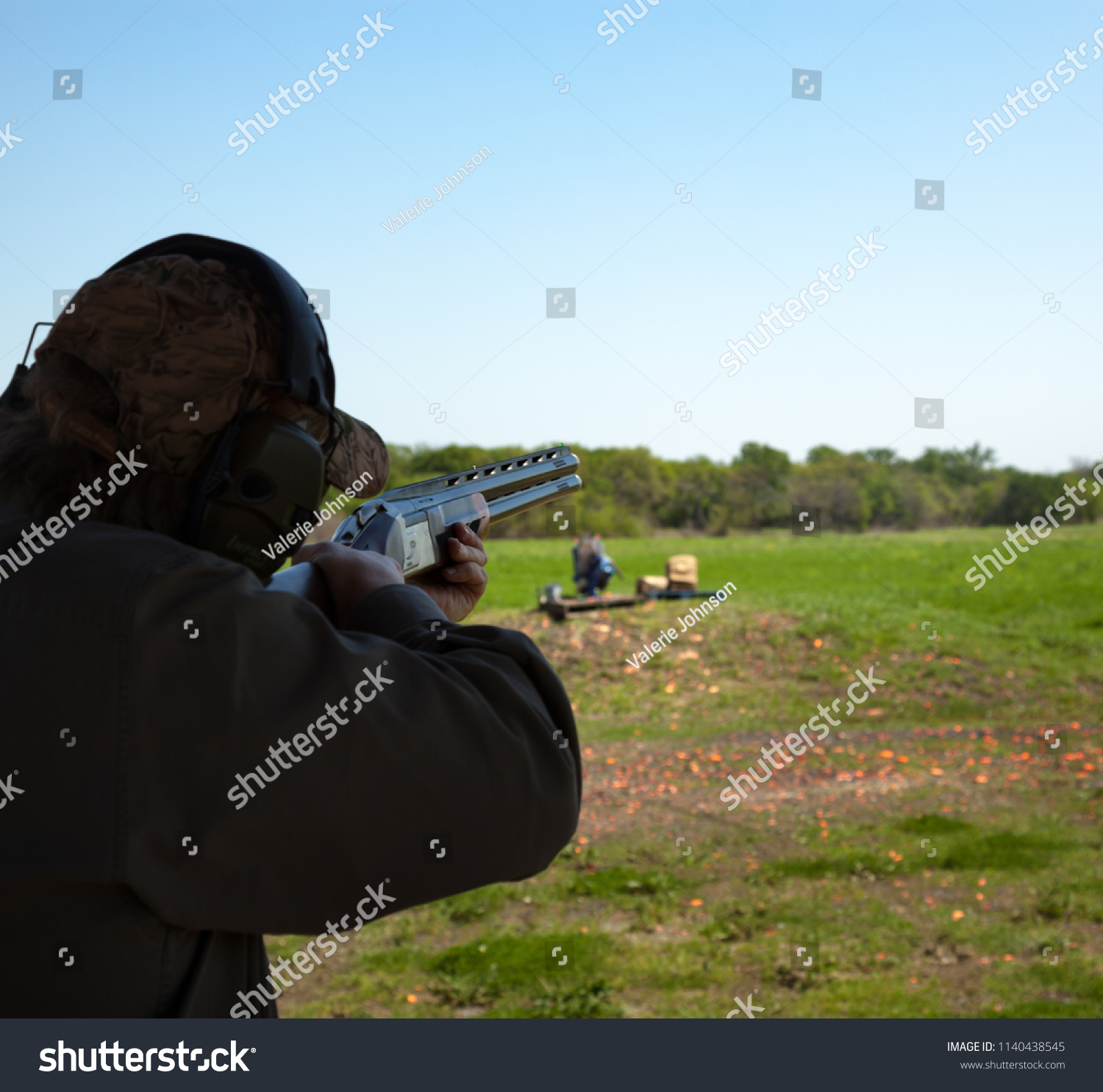 Man 12gauge Shotgun Takes Aim Clay Stock Photo 1140438545 | Shutterstock