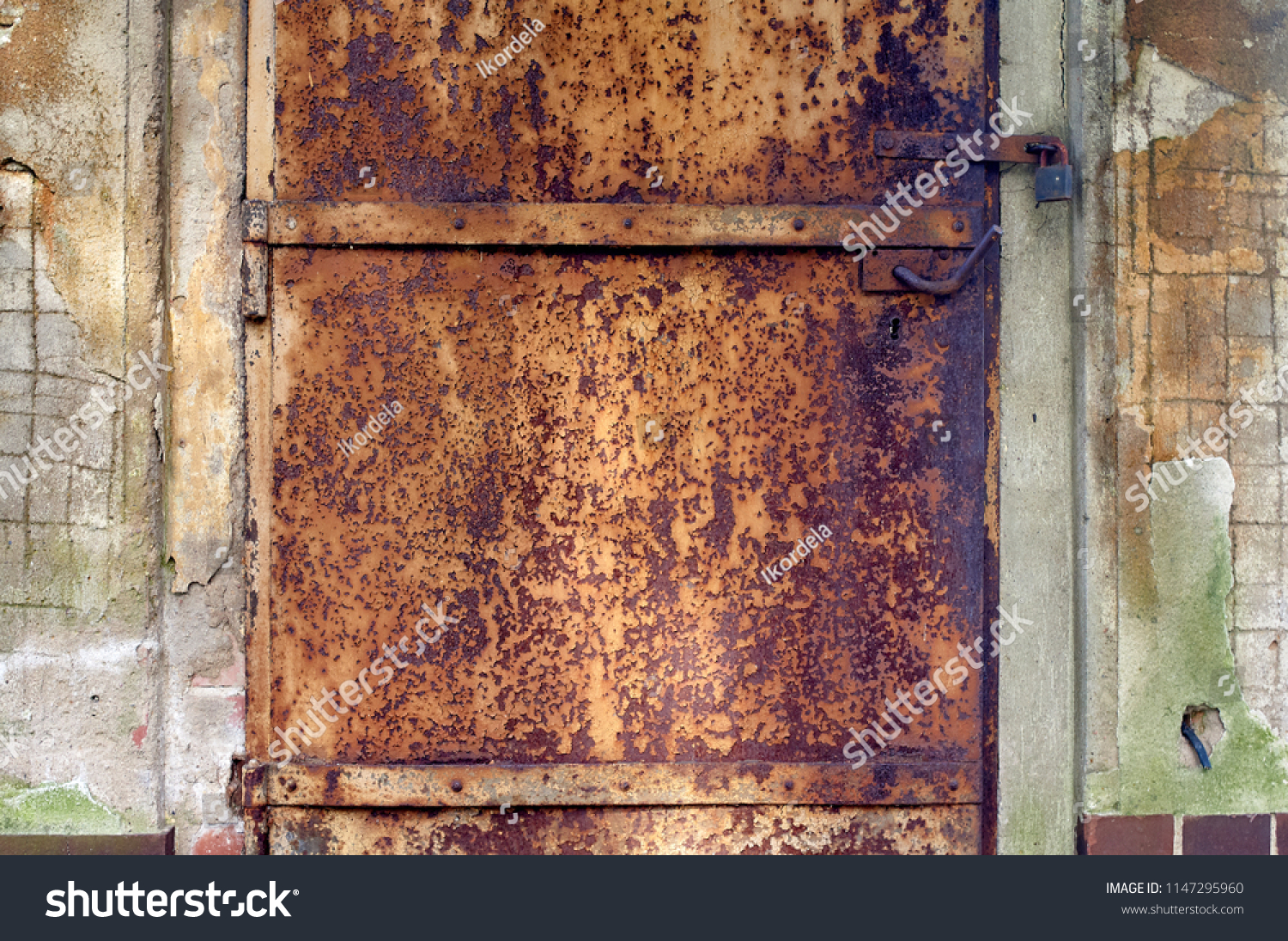 Industrial door rust фото 77