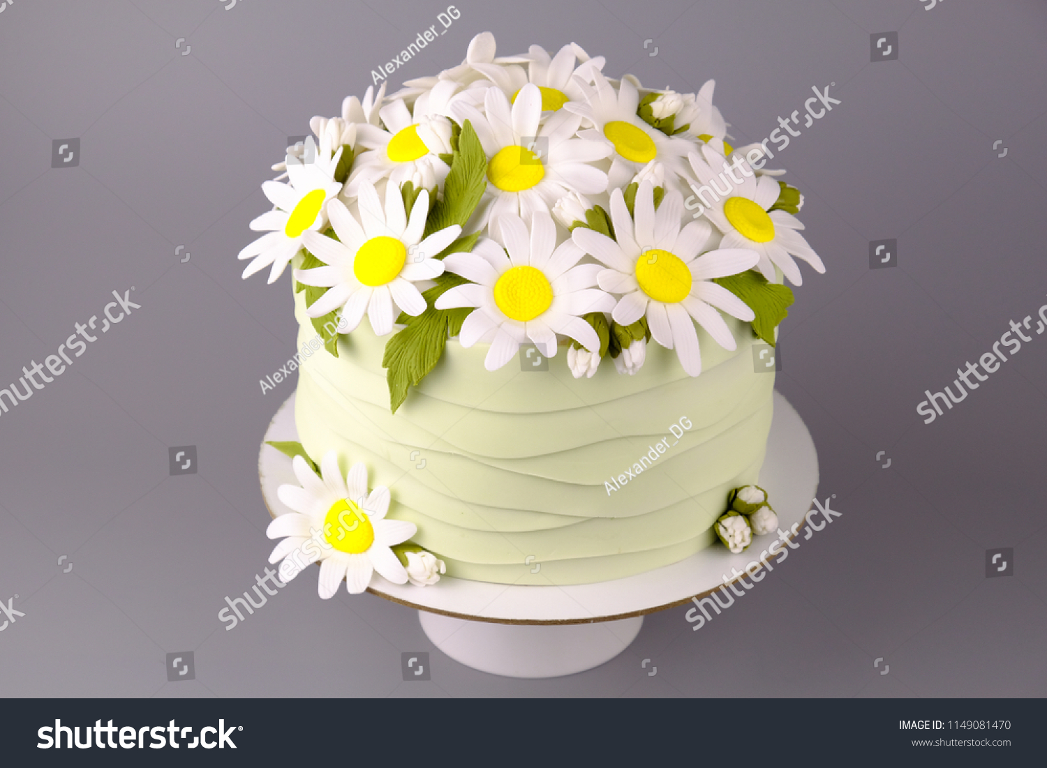 торт с ромашками из крема фото