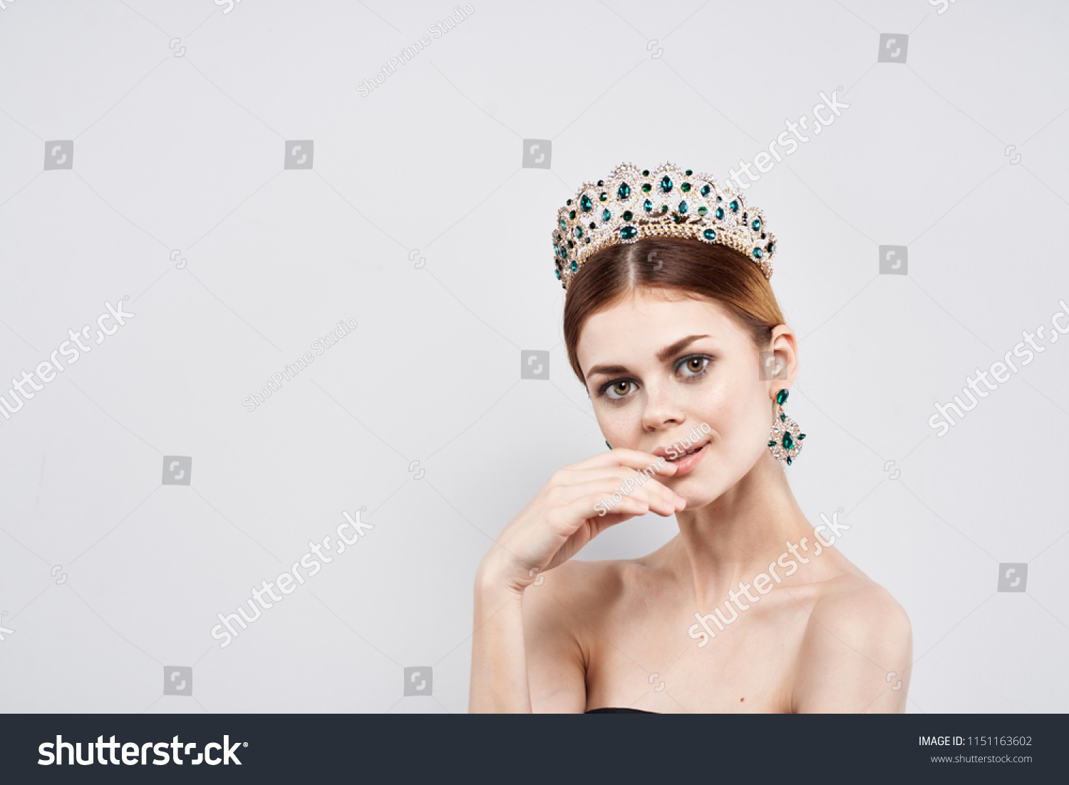 Naked Woman Crown On Her Head Stock Photo Shutterstock