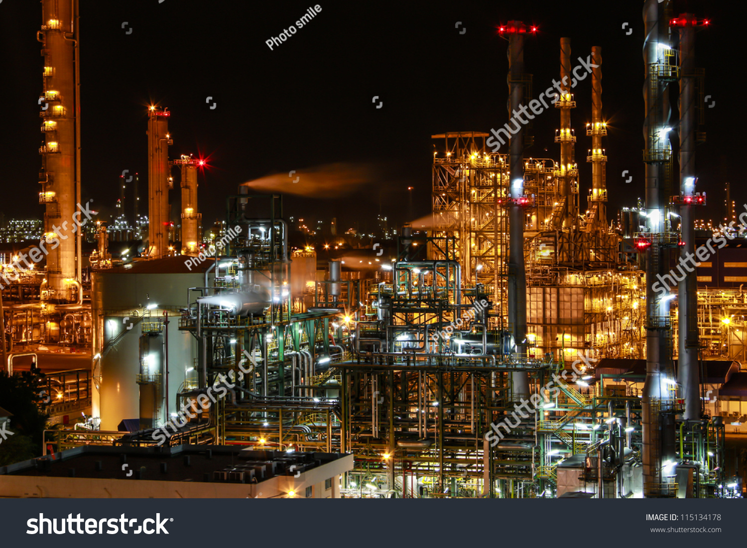 Night Scene Chemical Plant Maptaphut Industrial Stock Photo 115134178 ...