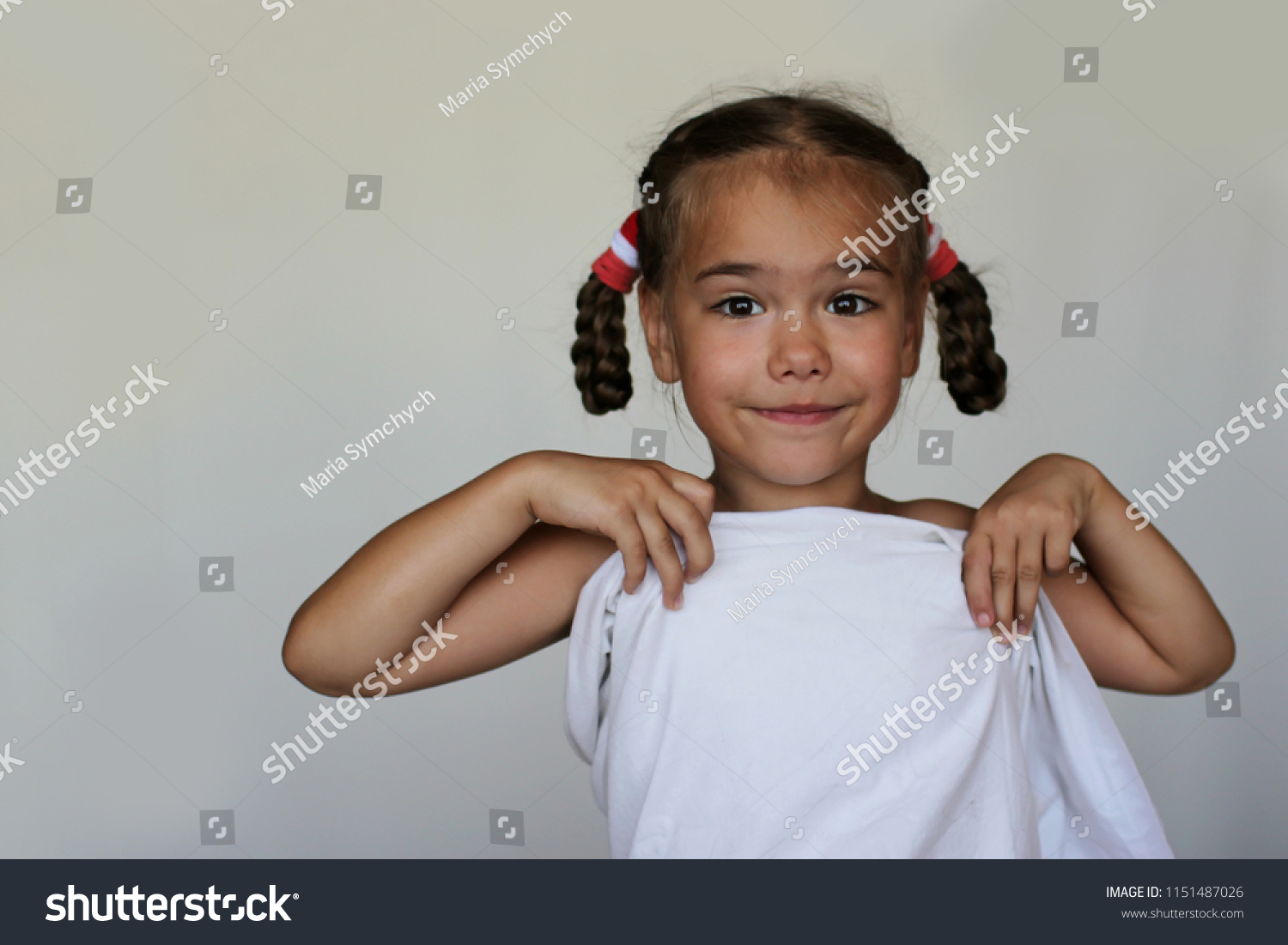 2,893 Girls' modesty Images, Stock Photos & Vectors | Shutterstock