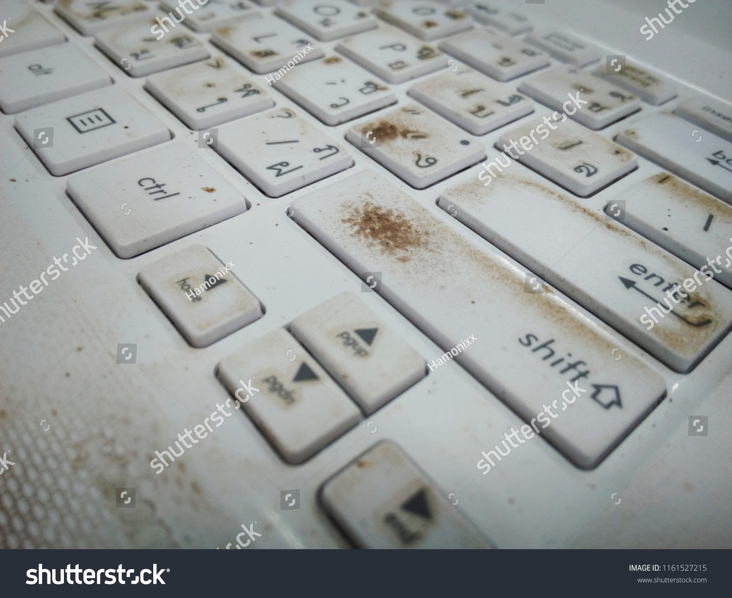 white keyboard dirty