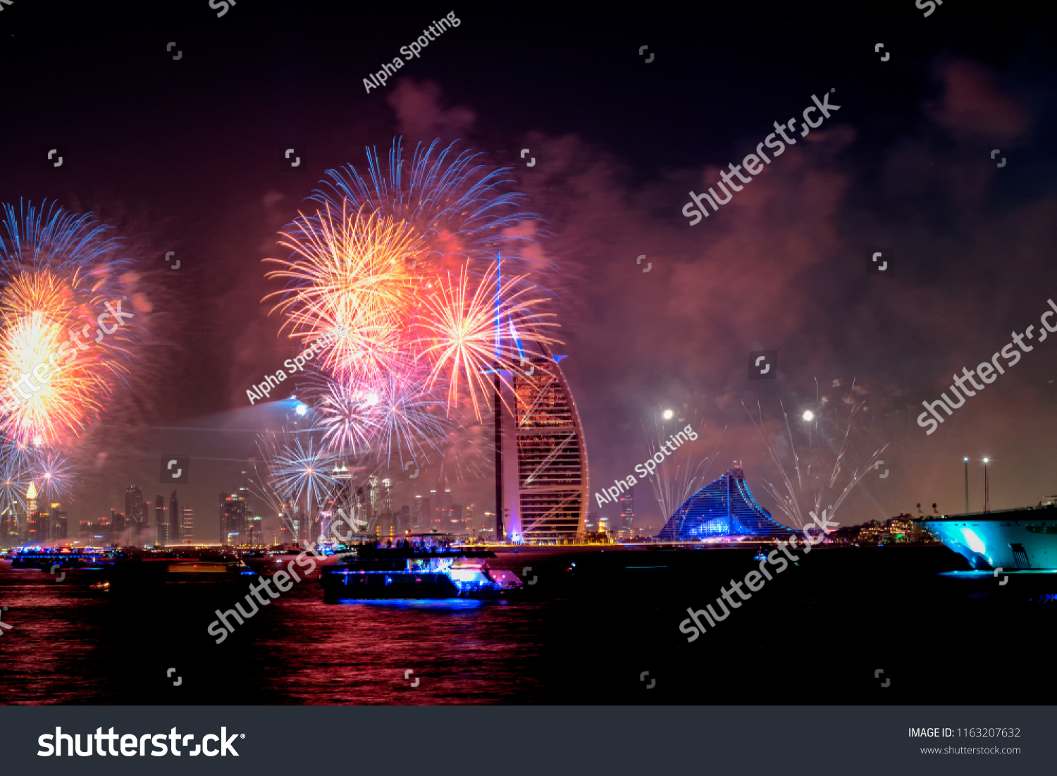 New Year Eve Skyline Fireworks Iconic Stock Photo 1163207632 | Shutterstock