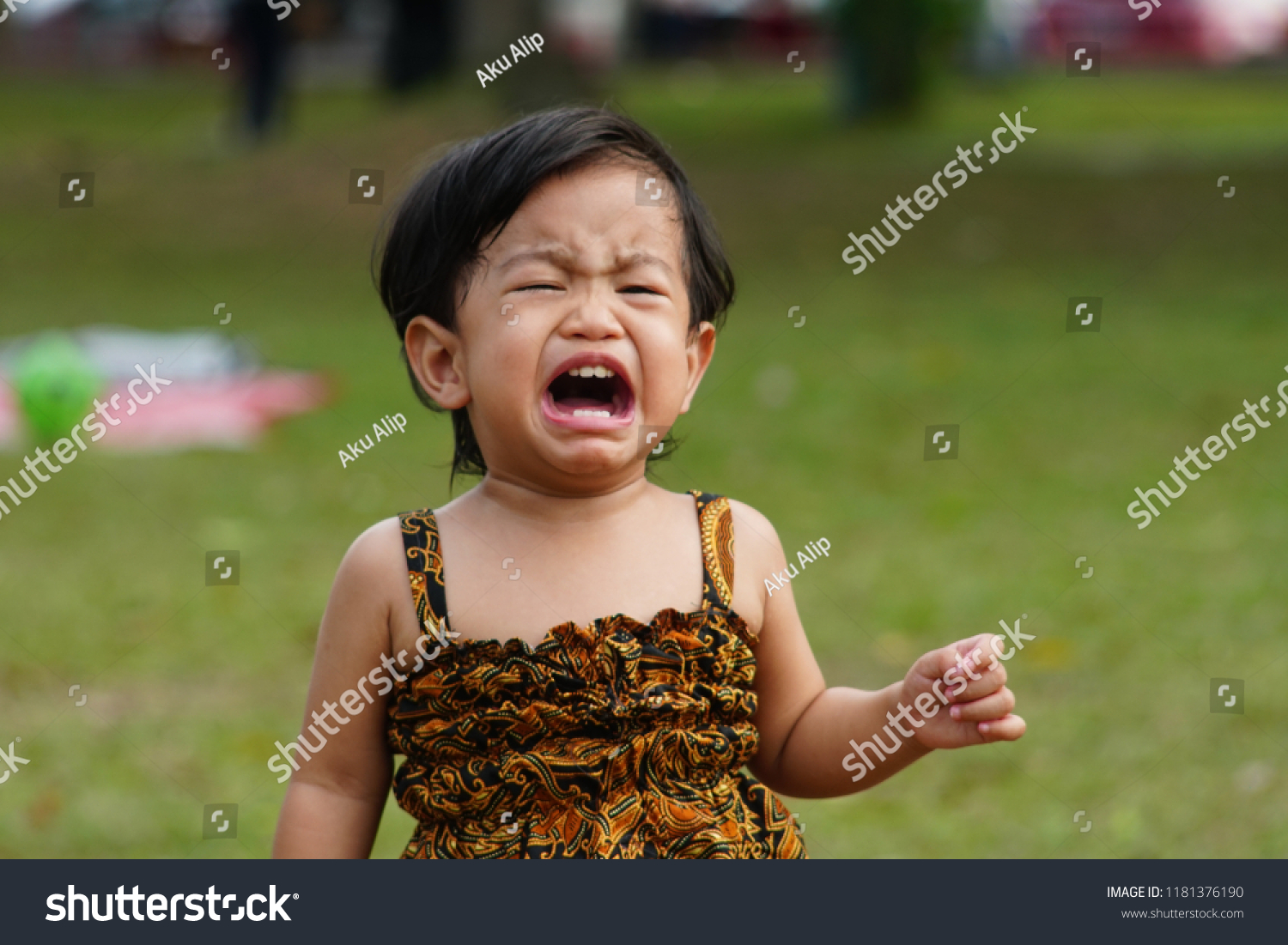 Litle Girl Crying Sad Face Over Stock Photo 1181376190 | Shutterstock