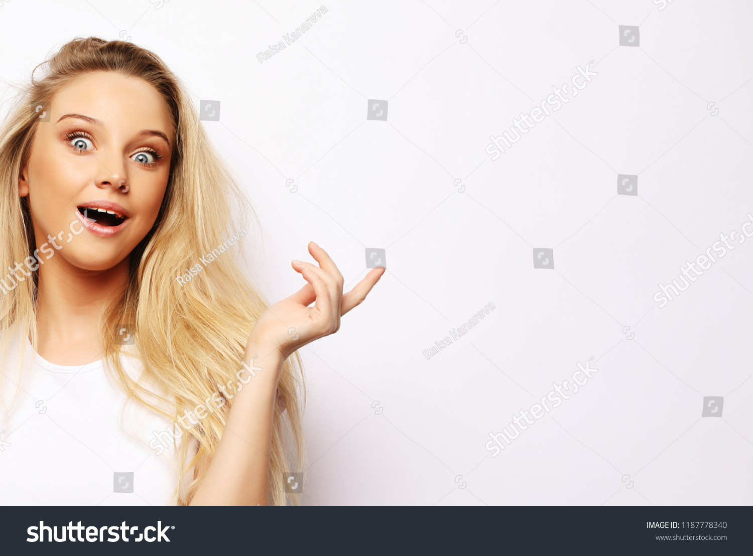 People Body Language Emotions Concept Surprised Stock Photo 1187778340 ...