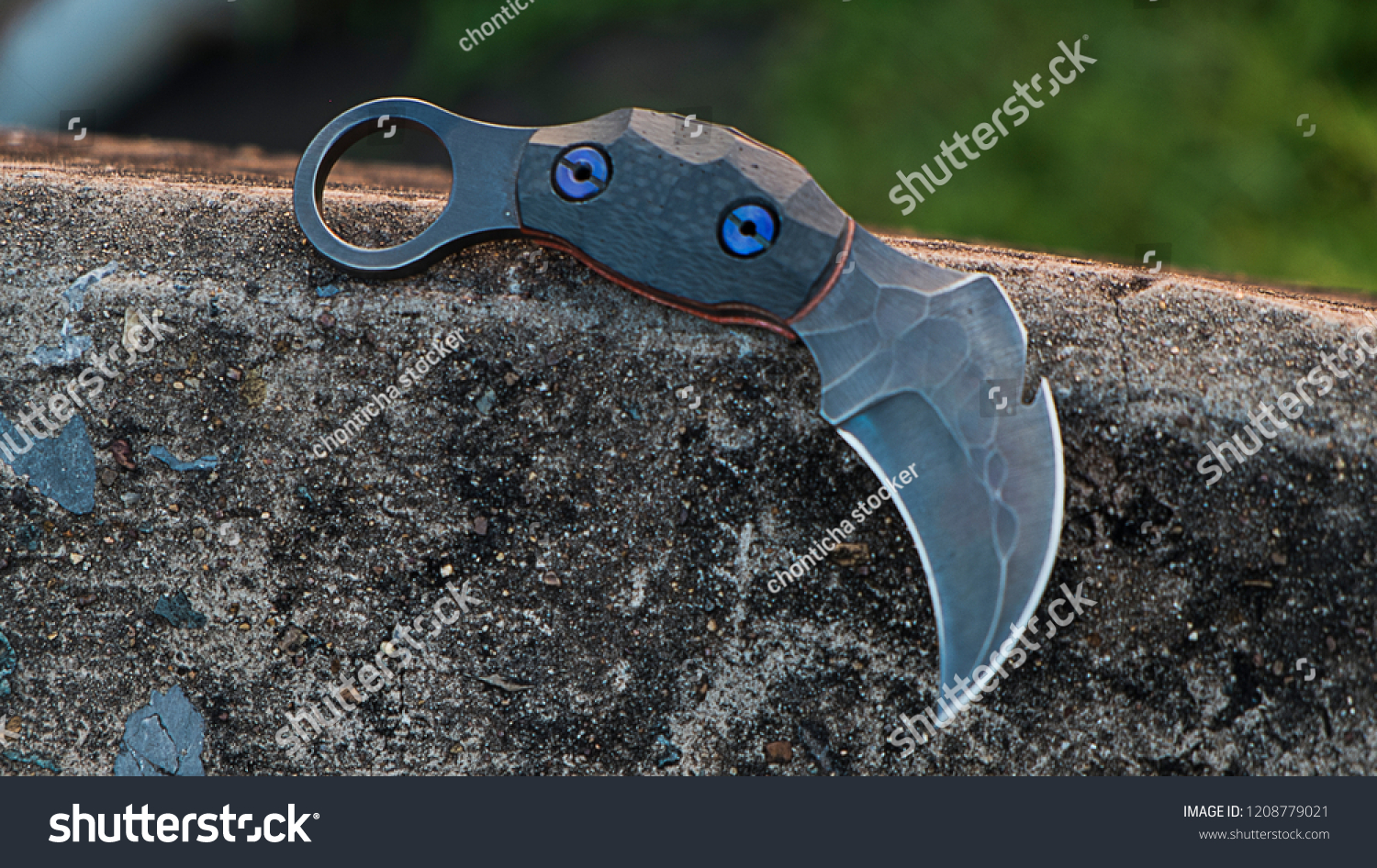 Karambit Knife Tactical Fighter Self Defense Stock Photo 1208779021 ...